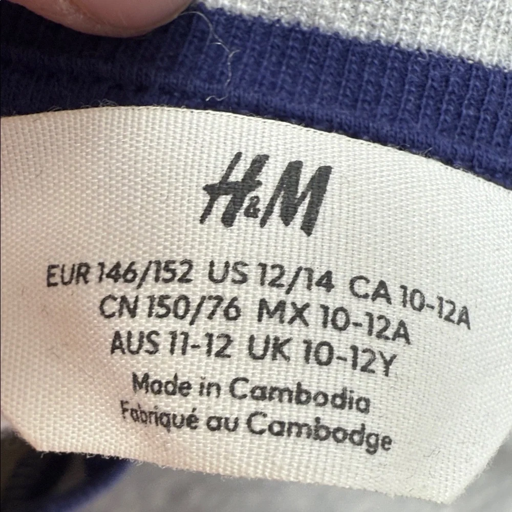 H & M Kid’s Yale University Grey V-Neck Pullover Sweater with Navy Trim